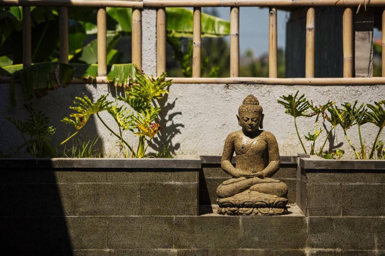 Cat Cow Yoga Villa Canggu  Exterior photo
